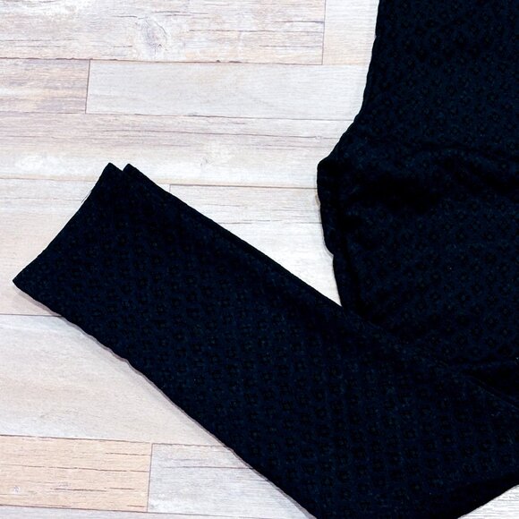 SUZY SHIER Black Textured Velvet Diamond Skinny Pants | Large * - Picture 3 of 8